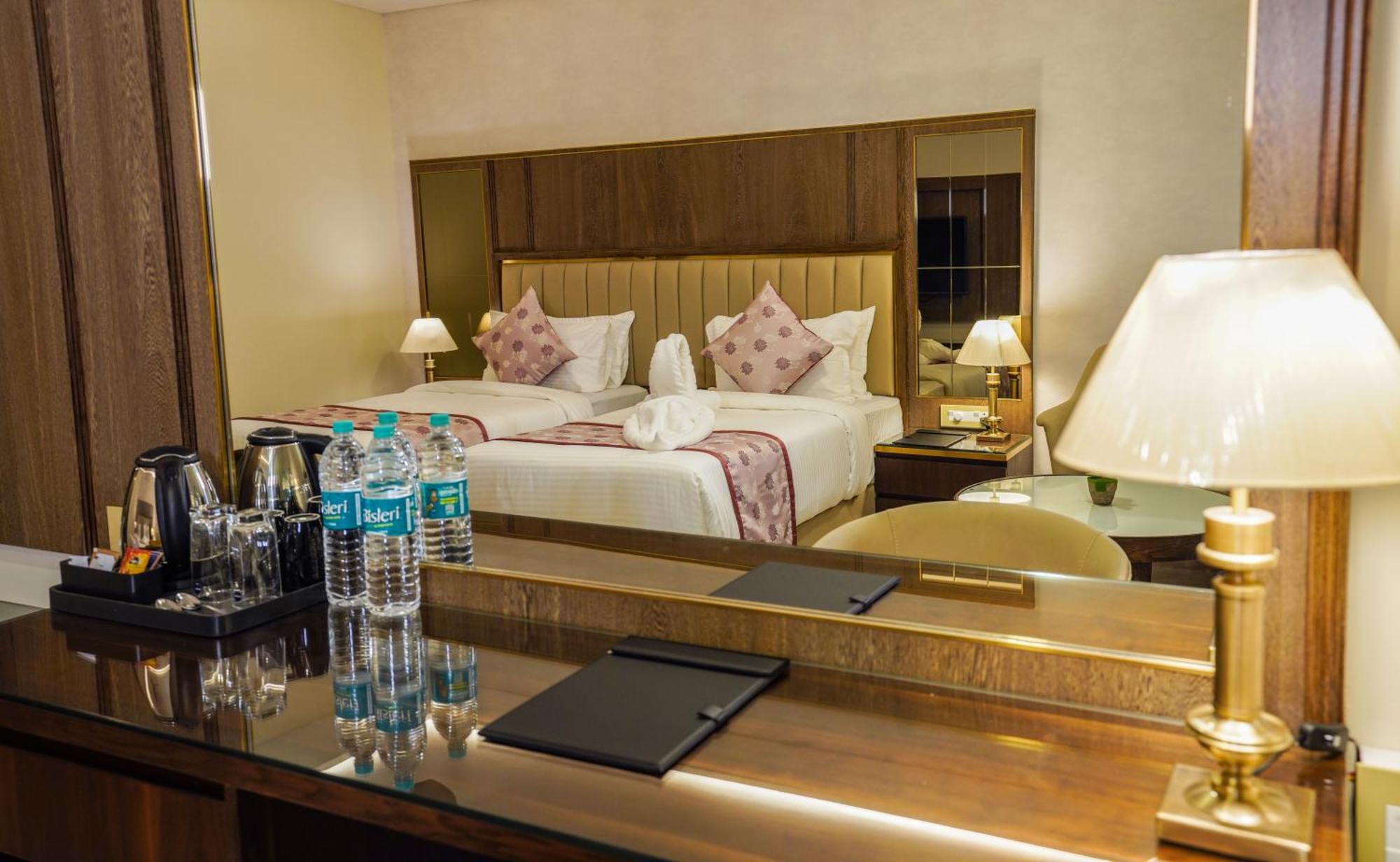 Uva Manish Hotel Kundapur Ngoại thất bức ảnh