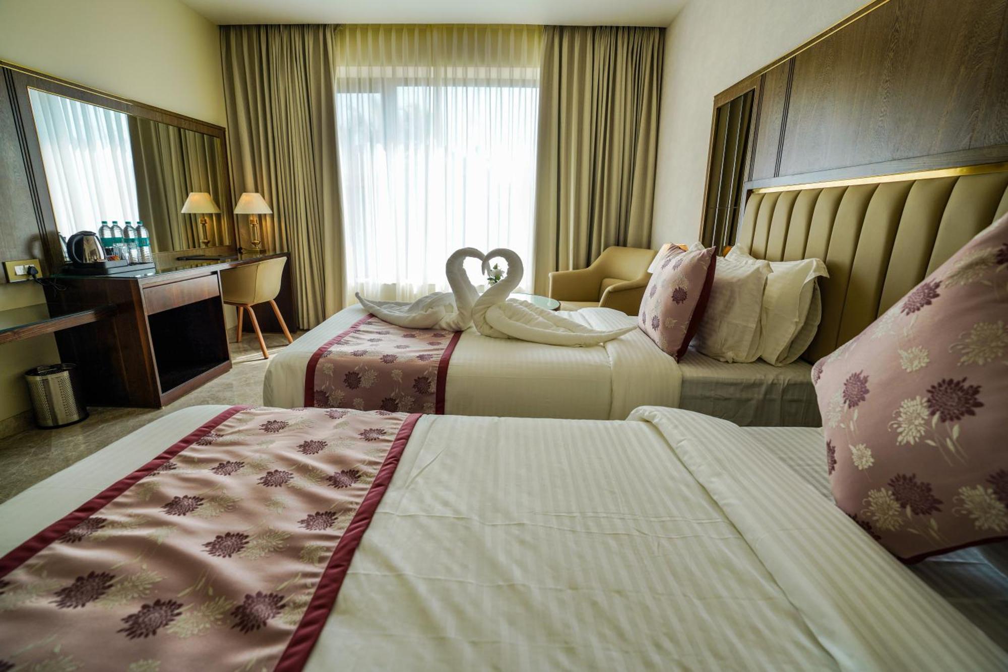 Uva Manish Hotel Kundapur Ngoại thất bức ảnh
