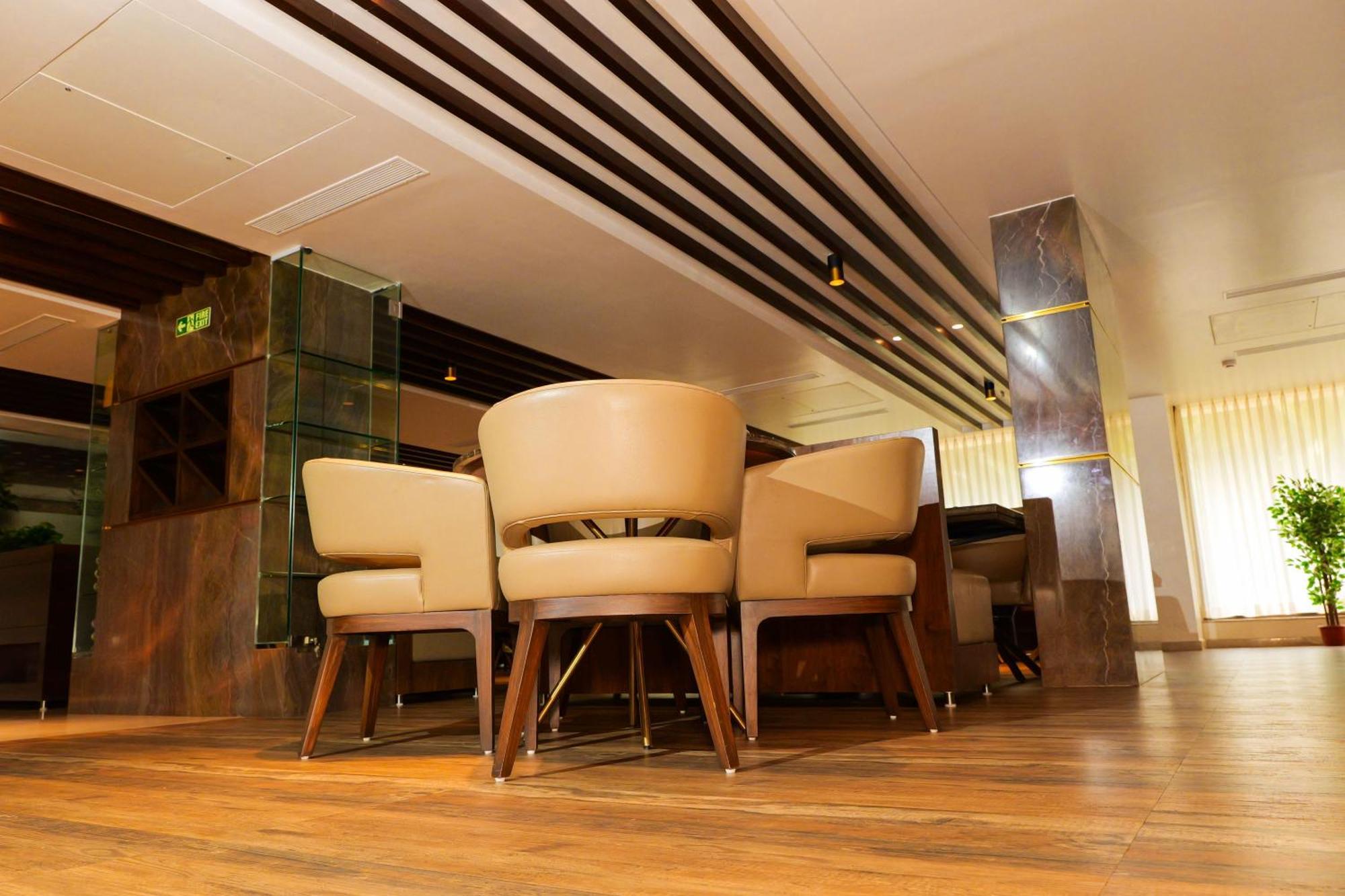 Uva Manish Hotel Kundapur Ngoại thất bức ảnh